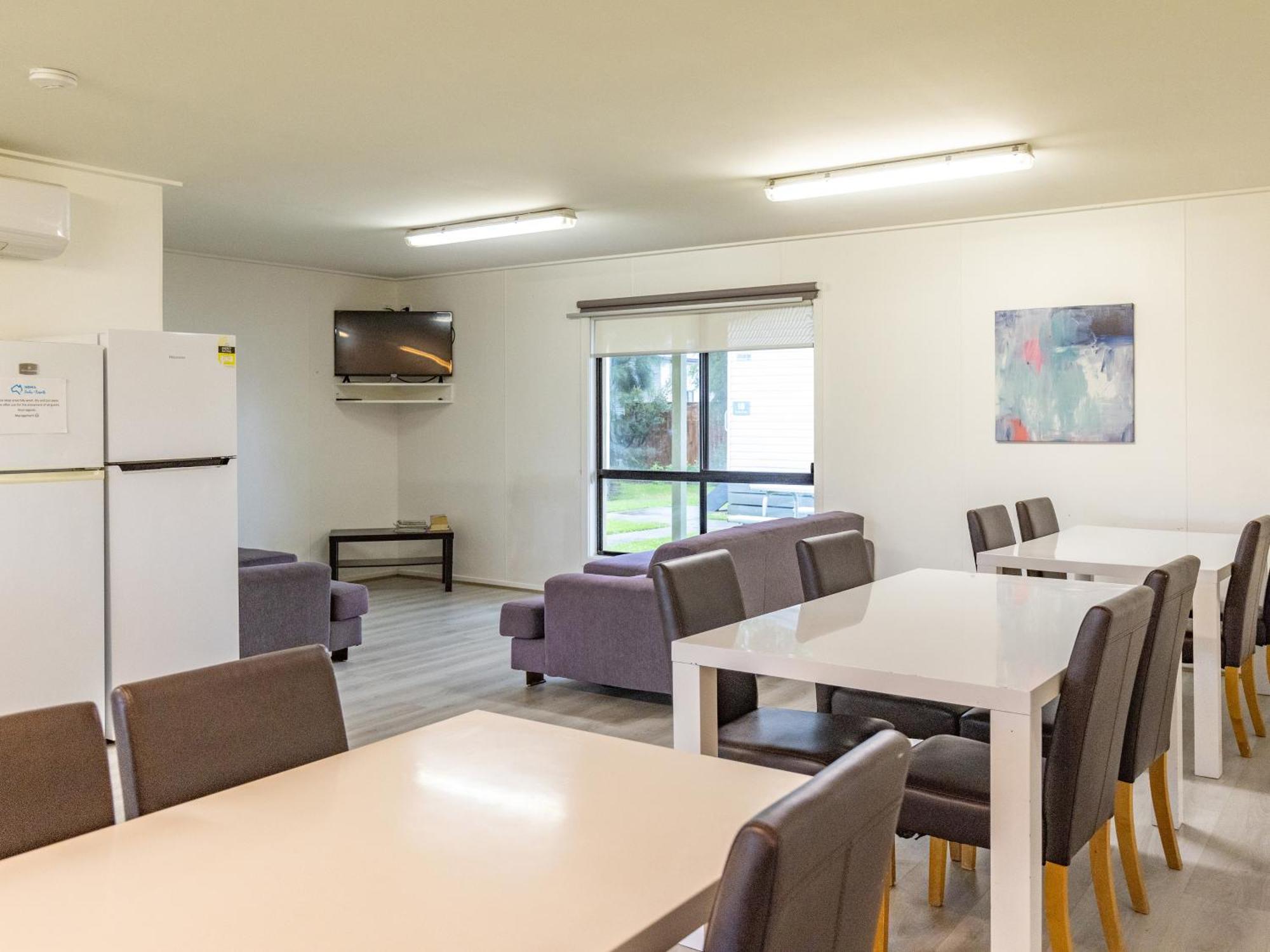 Nrma Warrnambool Riverside Holiday Park Luaran gambar