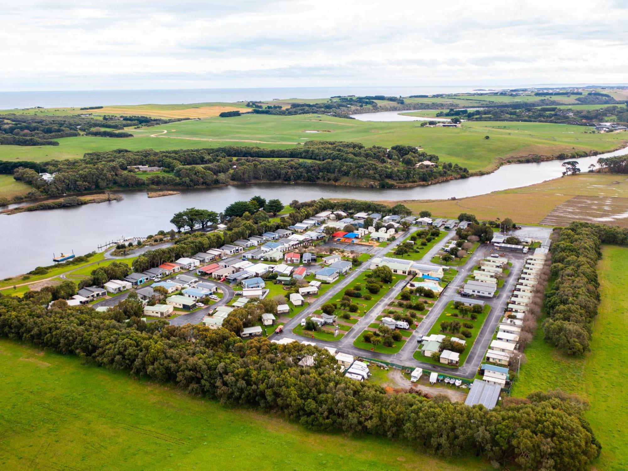Nrma Warrnambool Riverside Holiday Park Luaran gambar