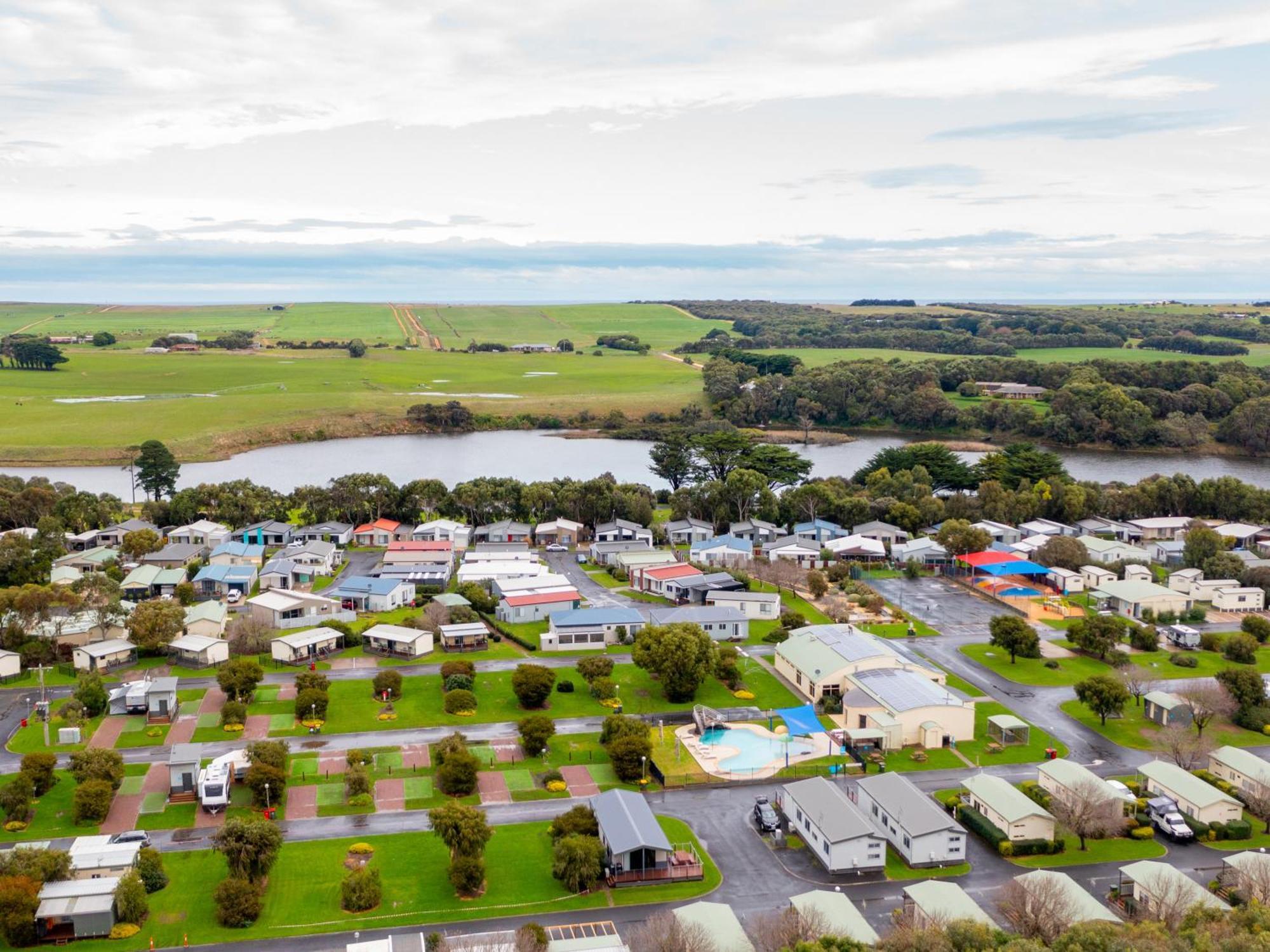 Nrma Warrnambool Riverside Holiday Park Luaran gambar