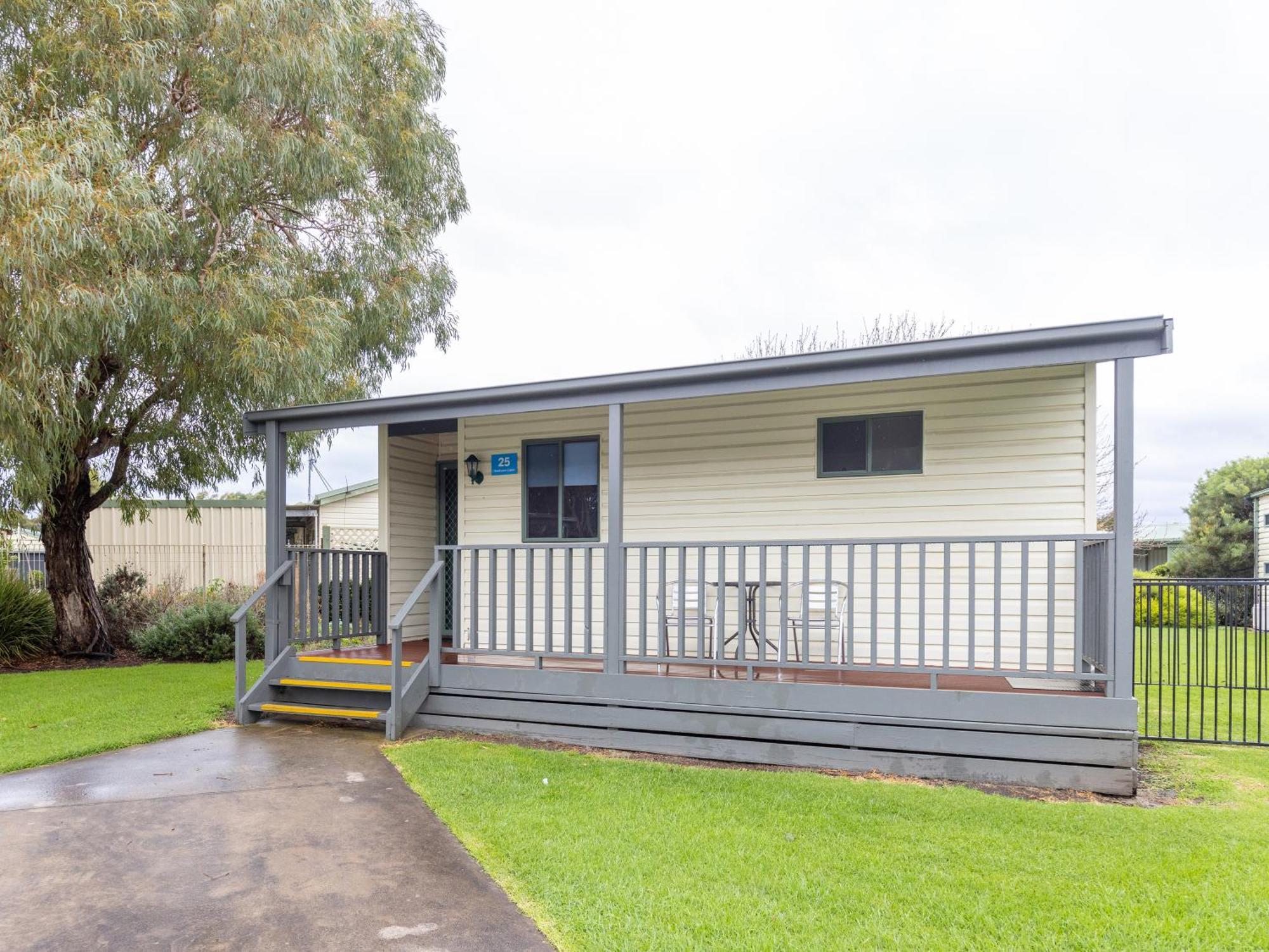 Nrma Warrnambool Riverside Holiday Park Bilik gambar