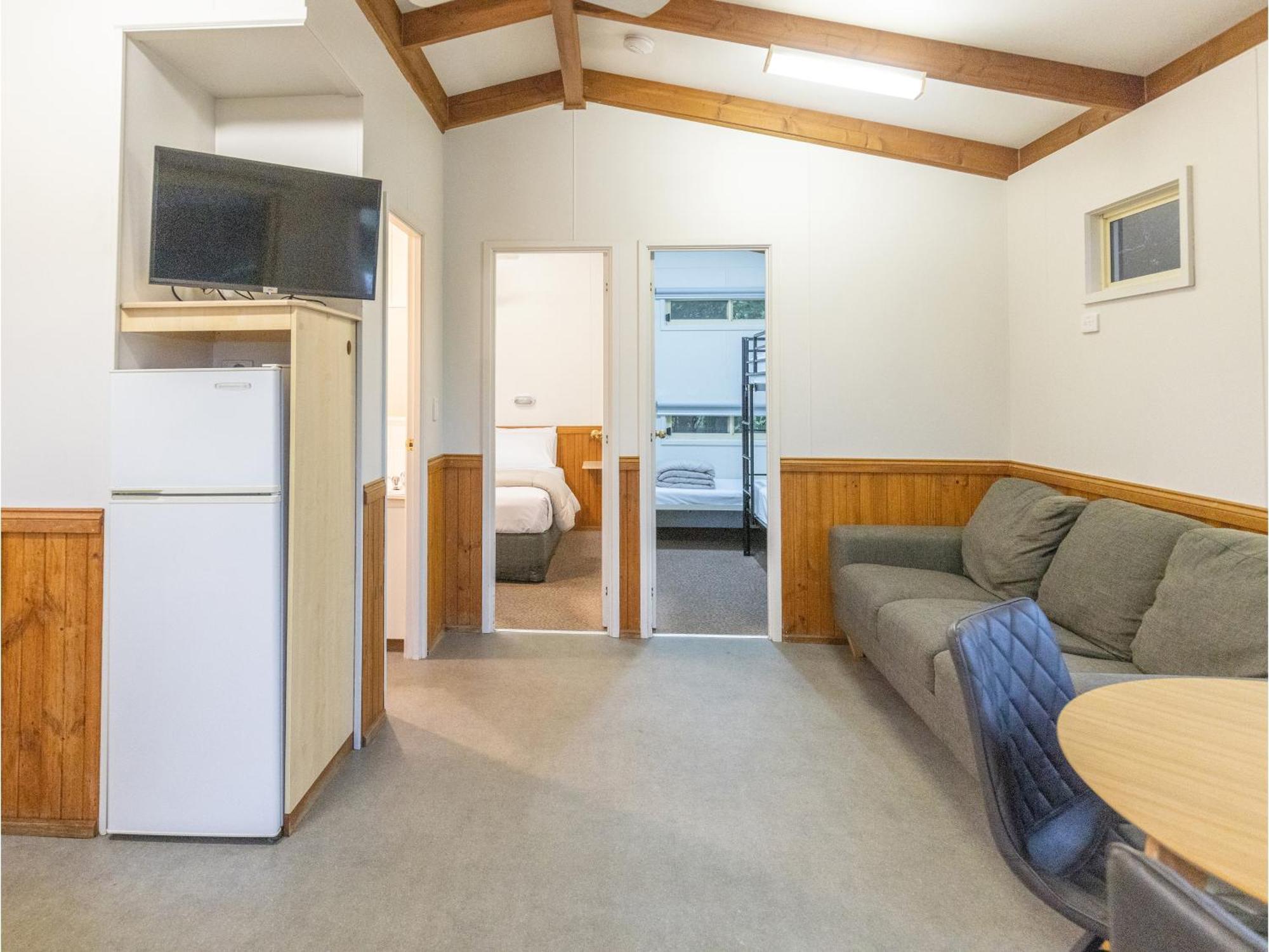 Nrma Warrnambool Riverside Holiday Park Bilik gambar