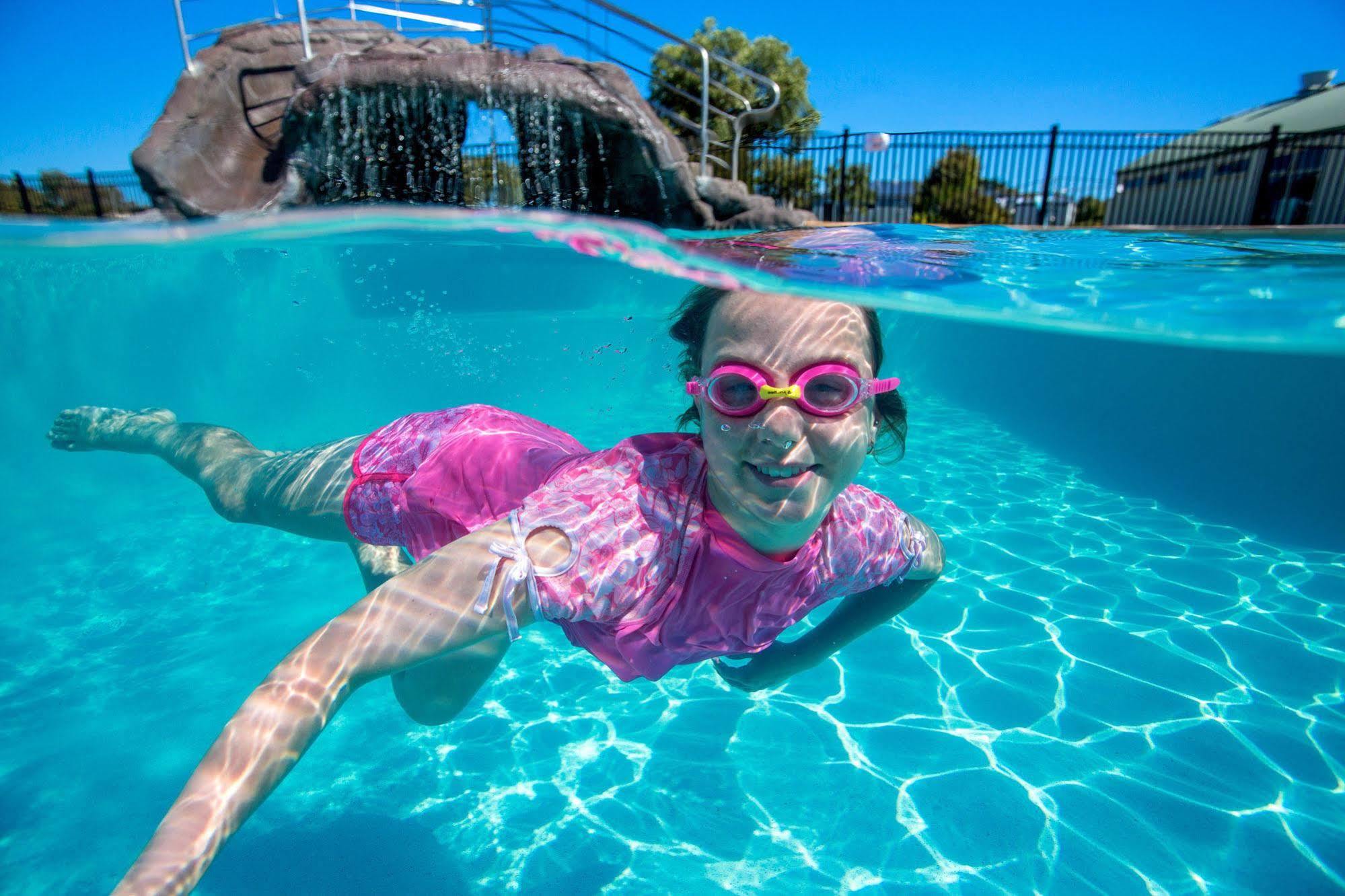 Nrma Warrnambool Riverside Holiday Park Luaran gambar